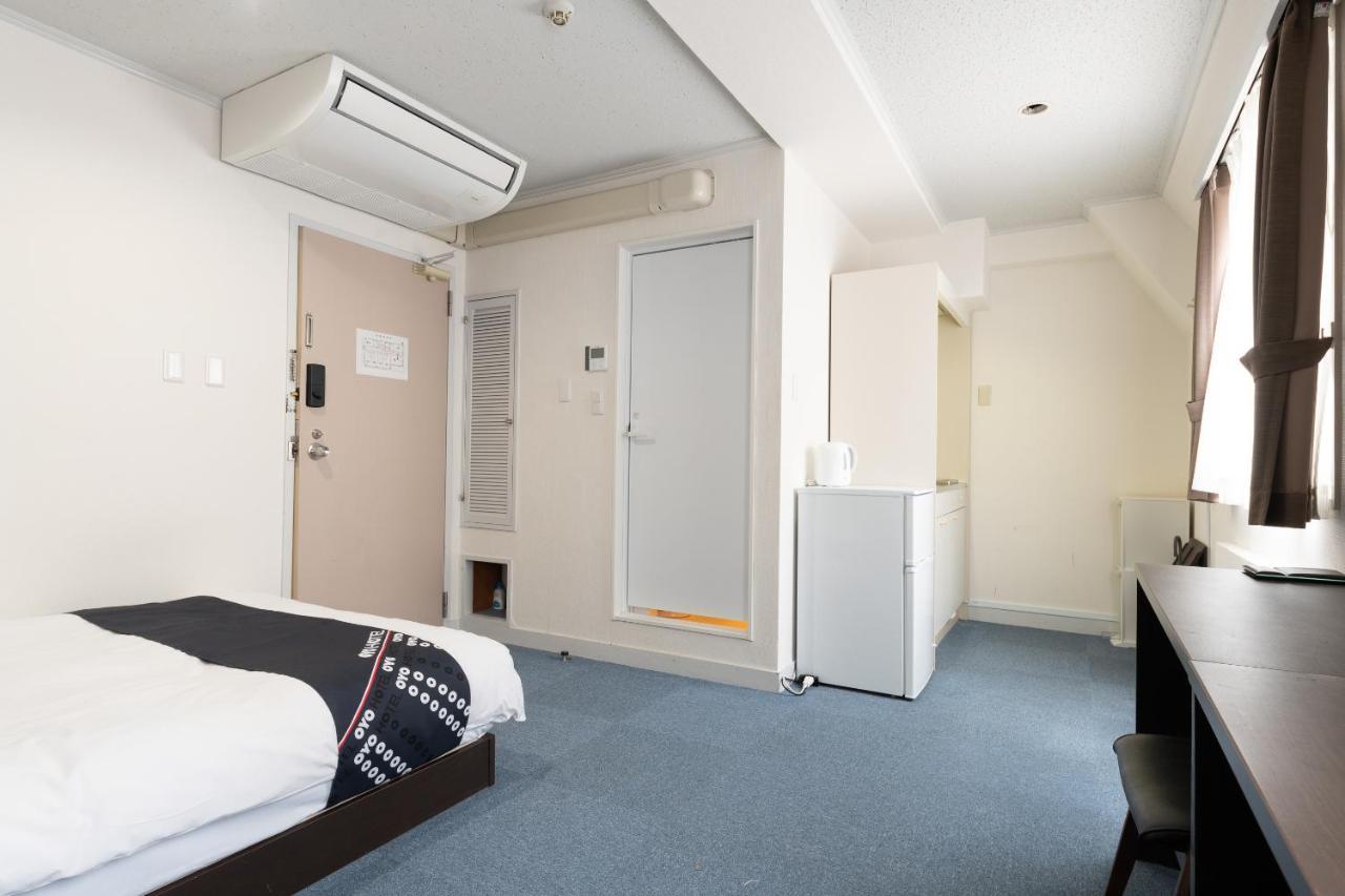 Oyo Hotel Exsaison Sugamo Токио Экстерьер фото