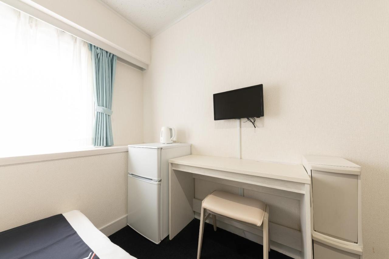 Oyo Hotel Exsaison Sugamo Токио Экстерьер фото