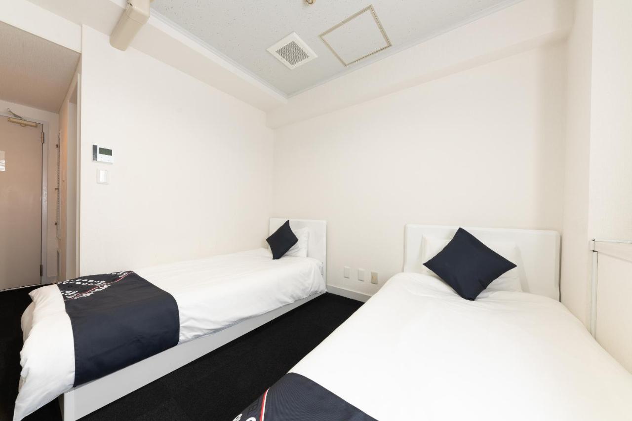 Oyo Hotel Exsaison Sugamo Токио Экстерьер фото