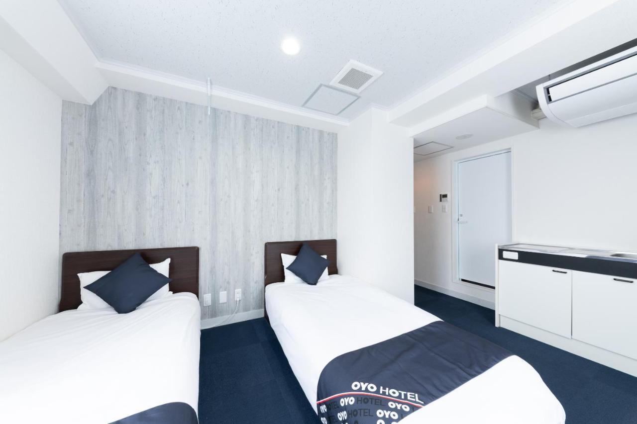 Oyo Hotel Exsaison Sugamo Токио Экстерьер фото
